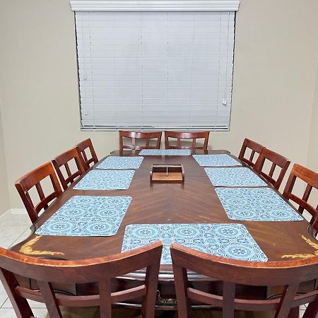 Sweet Spacious 5 Bdrm Home With Pool لاس فيغاس المظهر الخارجي الصورة