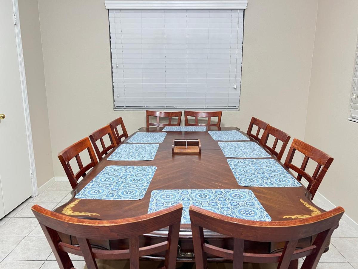 Sweet Spacious 5 Bdrm Home With Pool لاس فيغاس المظهر الخارجي الصورة