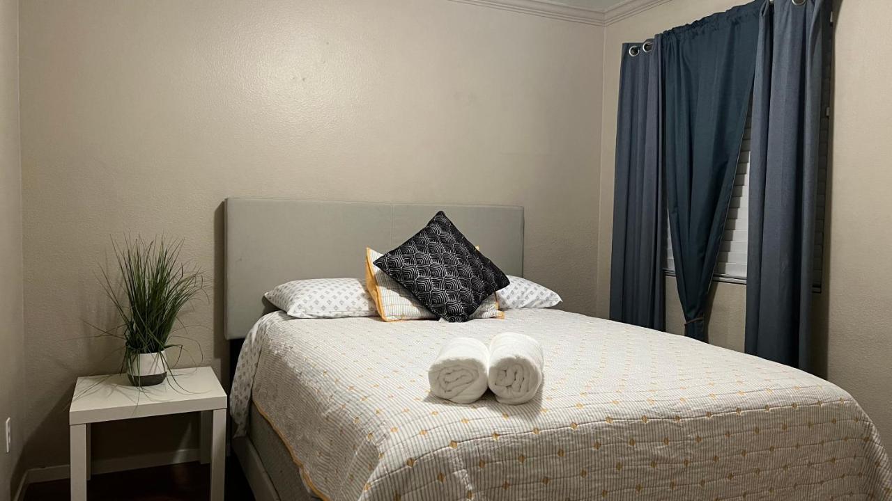 Sweet Spacious 5 Bdrm Home With Pool لاس فيغاس المظهر الخارجي الصورة